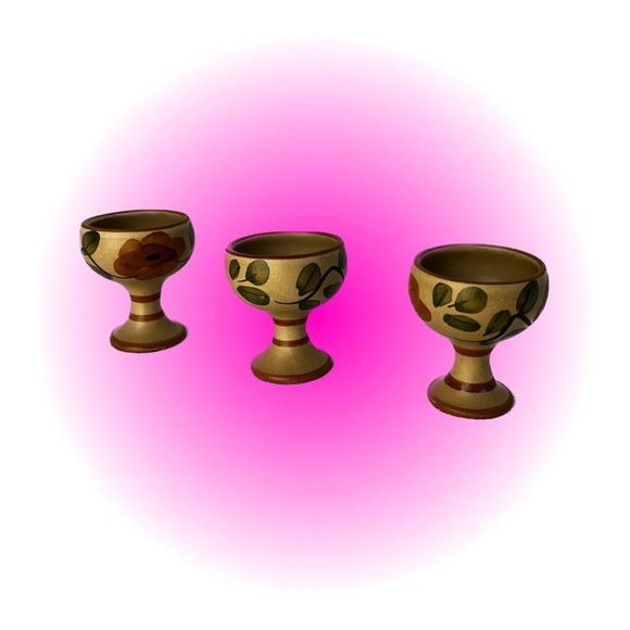 SET OF THREE VINTAGE CLAY SHOT GLASSES - Picture 2 of 4